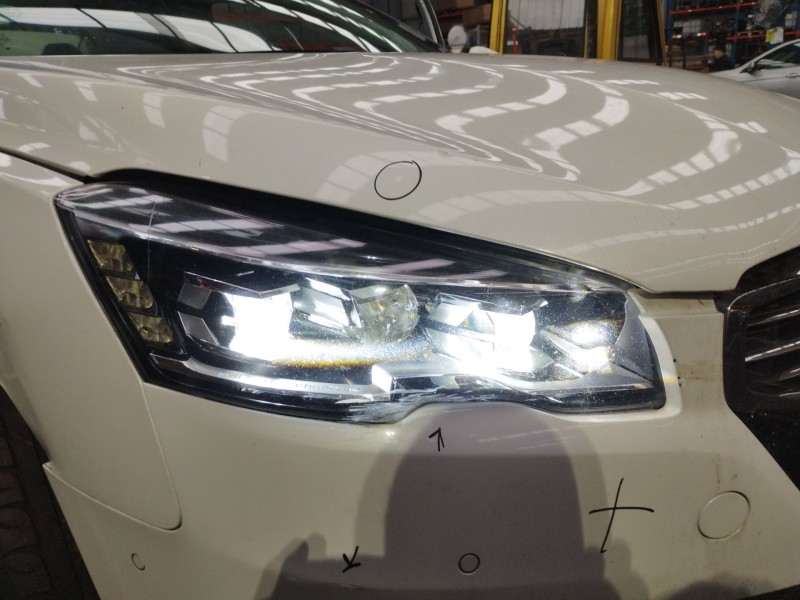 Recambio de faro derecho para peugeot 508 2.0 blue-hdi fap referencia OEM IAM 9807241680  89908677