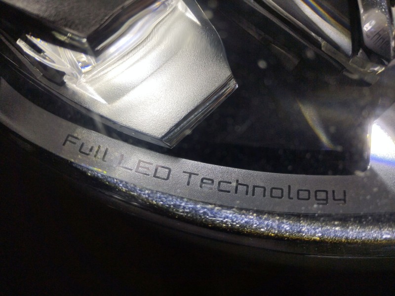 Recambio de faro derecho para peugeot 508 2.0 blue-hdi fap referencia OEM IAM 9807241680  89908677