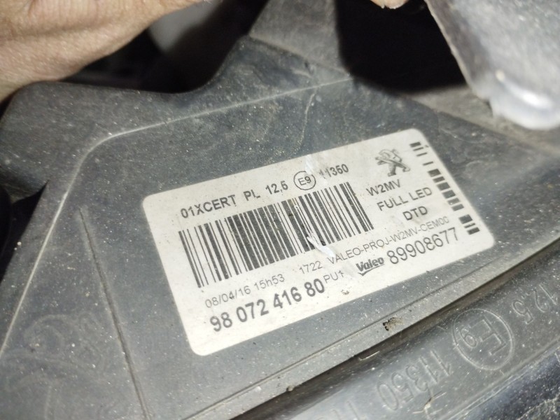 Recambio de faro derecho para peugeot 508 2.0 blue-hdi fap referencia OEM IAM 9807241680  89908677