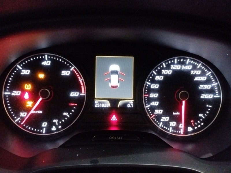 Recambio de cuadro instrumentos para seat leon (5f1) 2.0 tdi referencia OEM IAM 5F0920870G  