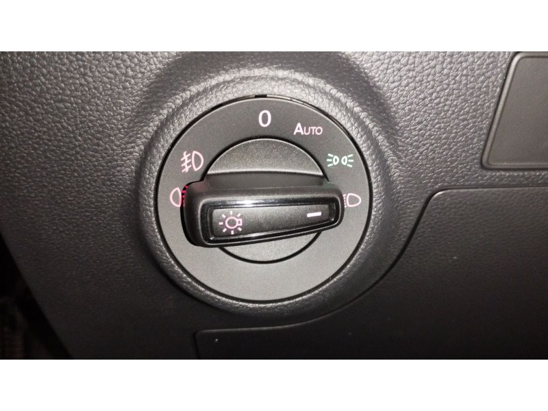 Recambio de mando luces para seat arona (kj7, kjp) 1.6 mpi referencia OEM IAM 5G0941431R  