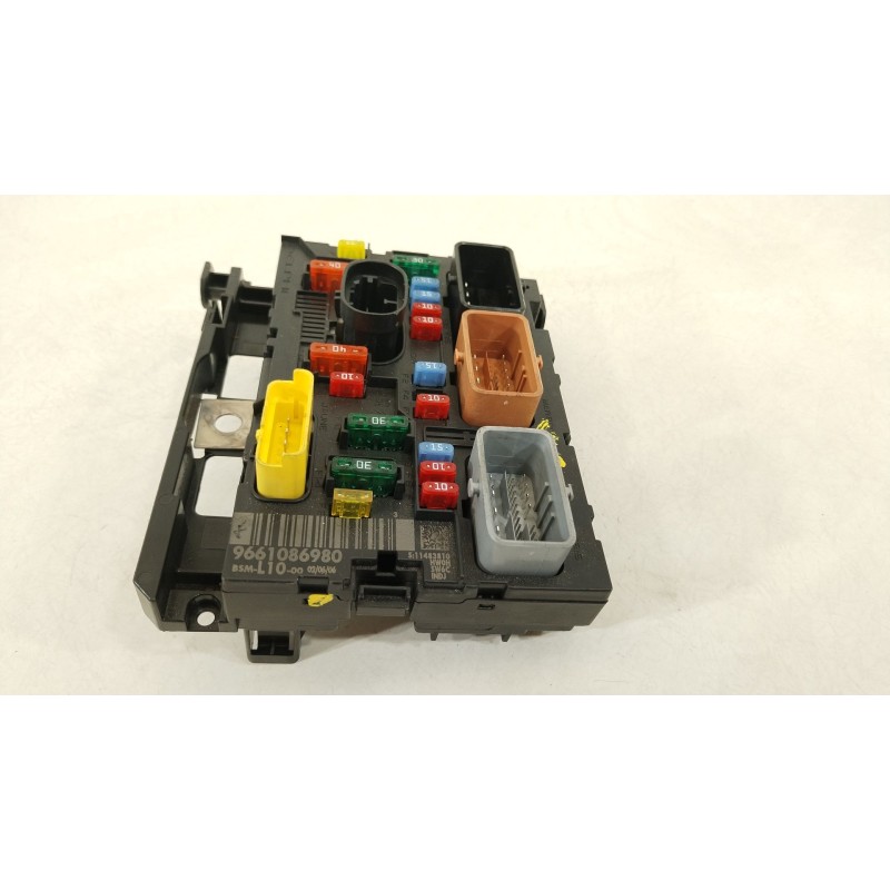 Recambio de caja reles / fusibles para peugeot 207/207+ (wa_, wc_) 1.4 hdi referencia OEM IAM 9661086980  BSML1000