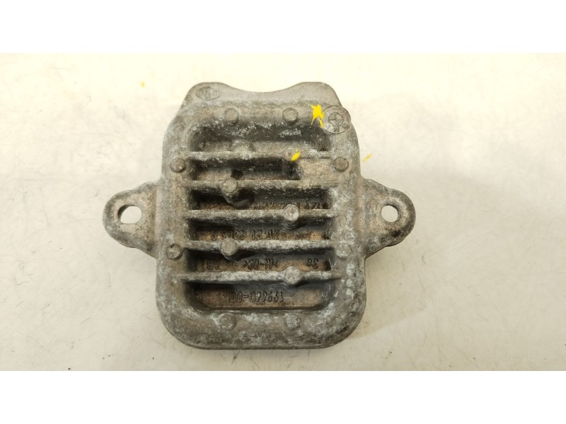 Recambio de centralita faros xenon para bmw serie 3 touring (f31) 320d referencia OEM IAM 19966000 20164400 4329816