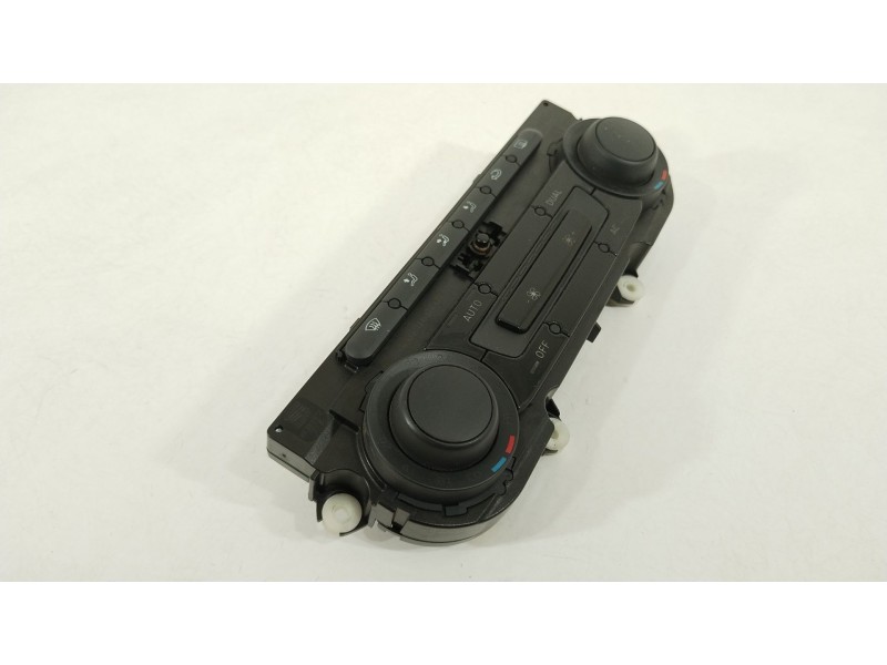Recambio de mando climatizador para seat leon (1p1) 1.9 tdi referencia OEM IAM 5P0907044M  5HB010170