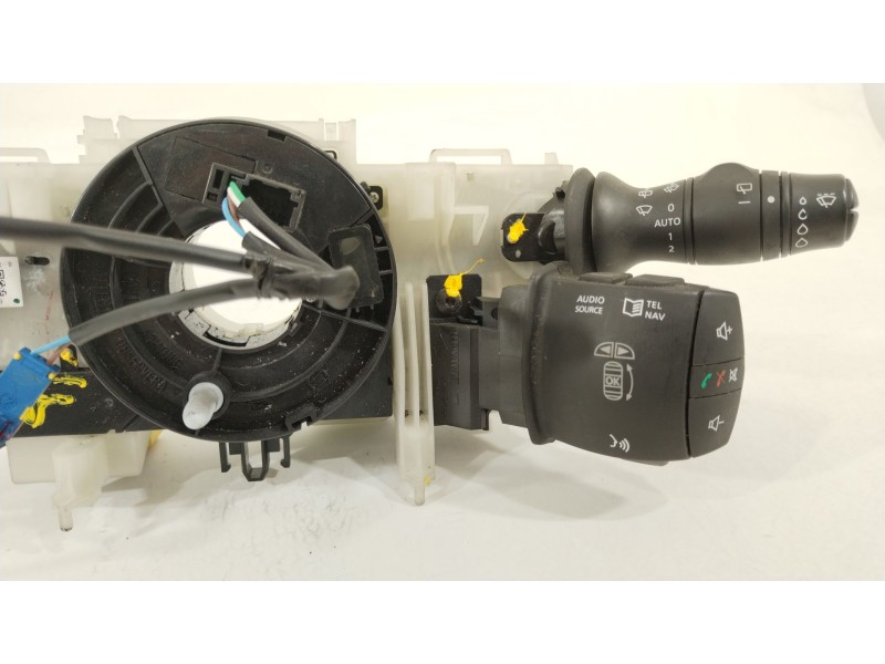 Recambio de mando luces para renault megane iii berlina 5 p bose edition referencia OEM IAM 255670019R  255520014R