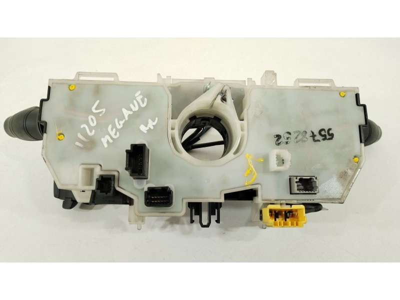 Recambio de mando luces para renault megane iii berlina 5 p bose edition referencia OEM IAM 255670019R  255520014R