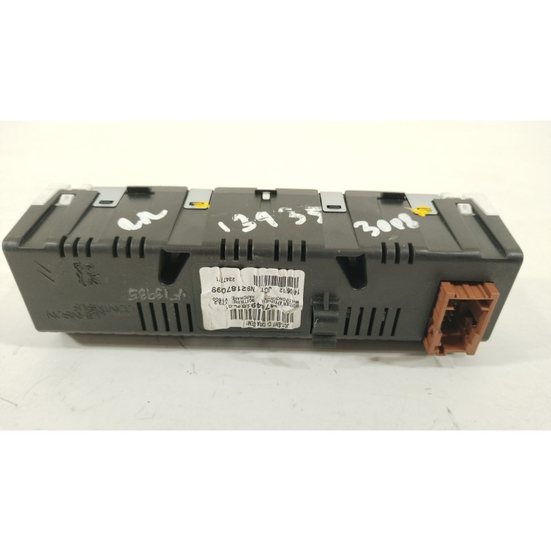 Recambio de pantalla multifuncion para peugeot 3008 monospace (0u_) 2.0 hdi hybrid4 referencia OEM IAM 9678491880  