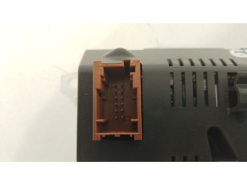 Recambio de pantalla multifuncion para peugeot 3008 monospace (0u_) 2.0 hdi hybrid4 referencia OEM IAM 9678491880  