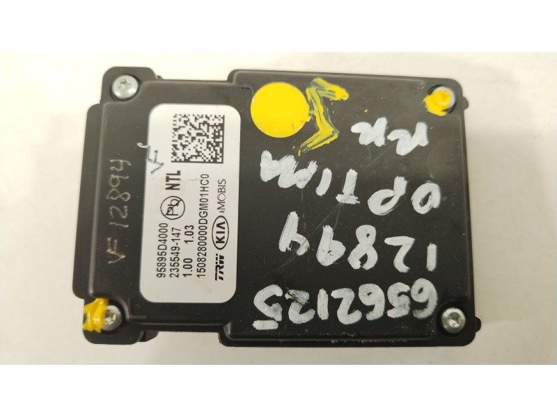 Recambio de camara para kia optima concept referencia OEM IAM 95895D4000  