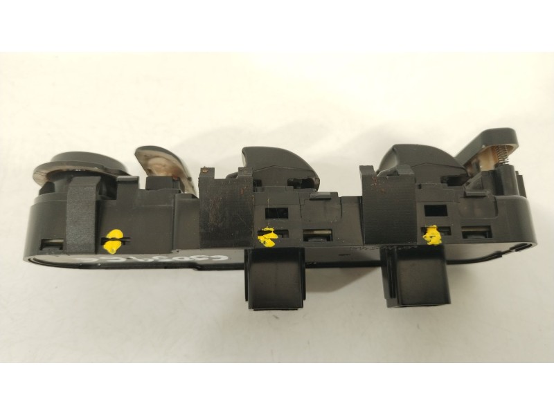 Recambio de mando elevalunas delantero izquierdo para citroën c4 i sedán 1.6 hdi referencia OEM IAM 6554HA  