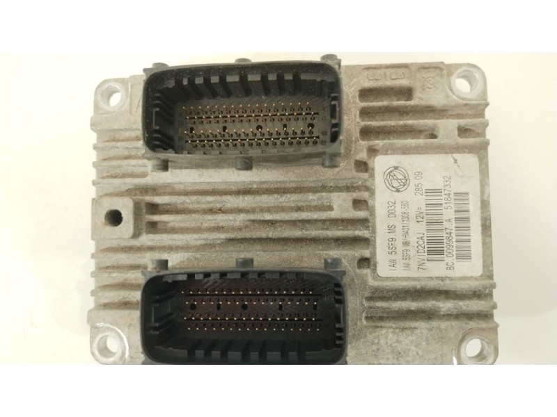Recambio de centralita motor uce para fiat 500 (312_) 1.2 (312axa1a) referencia OEM IAM 51847332  7NVID2CAJ