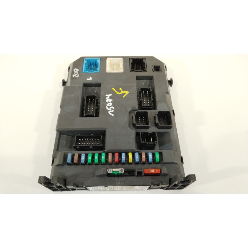 Recambio de caja reles / fusibles para peugeot 207/207+ (wa_, wc_) 1.6 hdi referencia OEM IAM 9666951980  BSIEVX0100