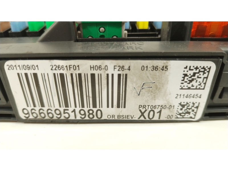 Recambio de caja reles / fusibles para peugeot 207/207+ (wa_, wc_) 1.6 hdi referencia OEM IAM 9666951980  BSIEVX0100