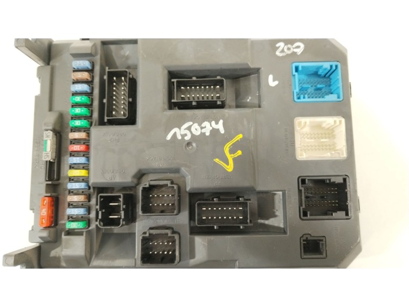 Recambio de caja reles / fusibles para peugeot 207/207+ (wa_, wc_) 1.6 hdi referencia OEM IAM 9666951980  BSIEVX0100