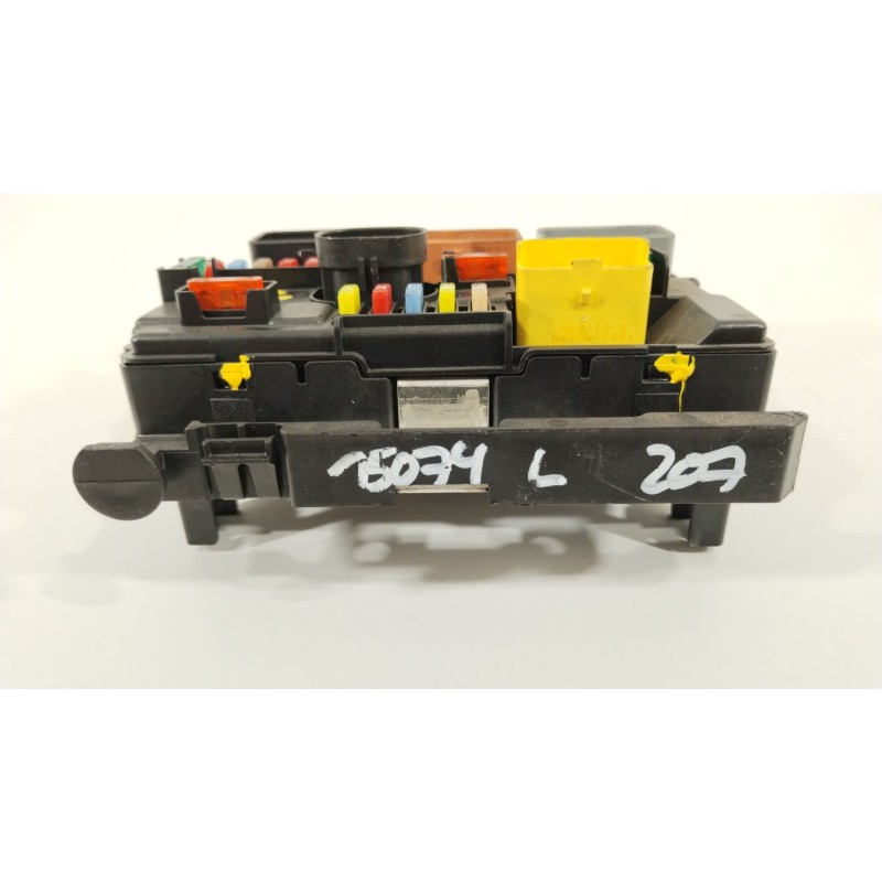 Recambio de caja reles / fusibles para peugeot 207/207+ (wa_, wc_) 1.6 hdi referencia OEM IAM 9667199780  BSM00R09