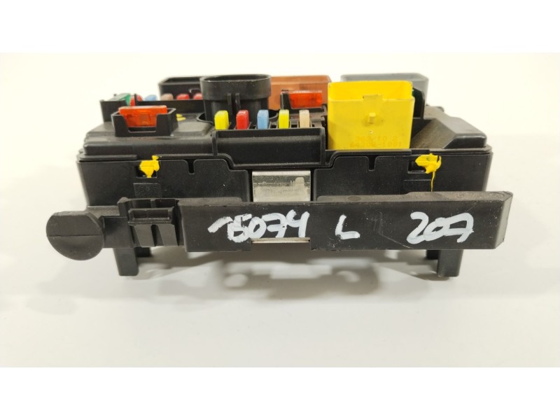 Recambio de caja reles / fusibles para peugeot 207/207+ (wa_, wc_) 1.6 hdi referencia OEM IAM 9667199780  BSM00R09