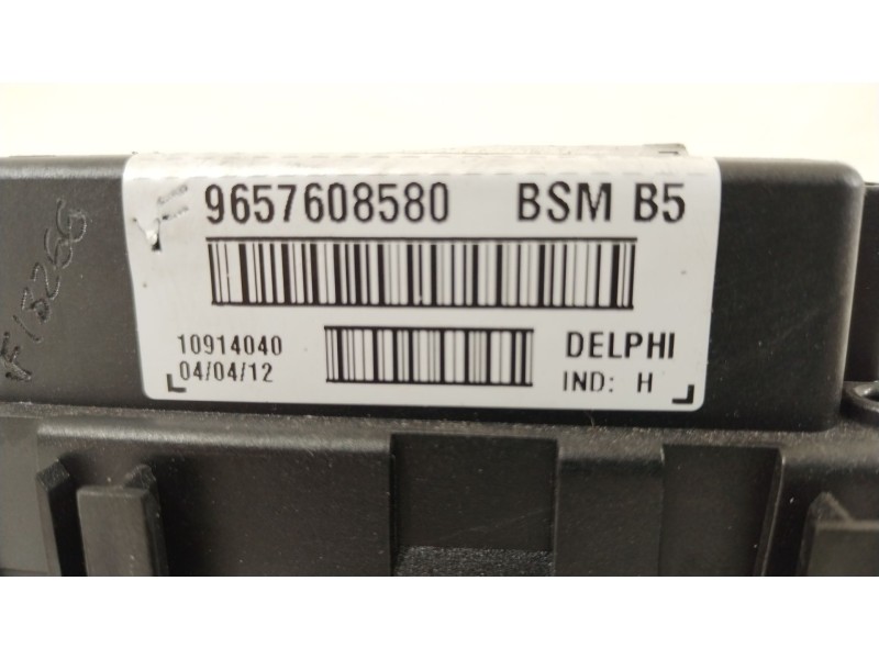 Recambio de caja reles / fusibles para peugeot 406 coupé (8c) 2.0 16v referencia OEM IAM 9657608580  BSMB5