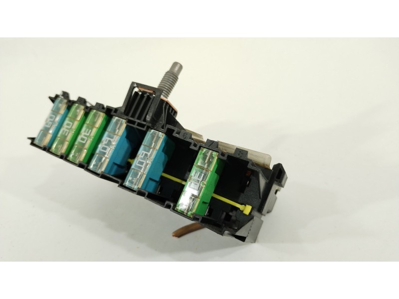 Recambio de caja reles / fusibles para peugeot 207/207+ (wa_, wc_) 1.6 hdi referencia OEM IAM 9636079380  