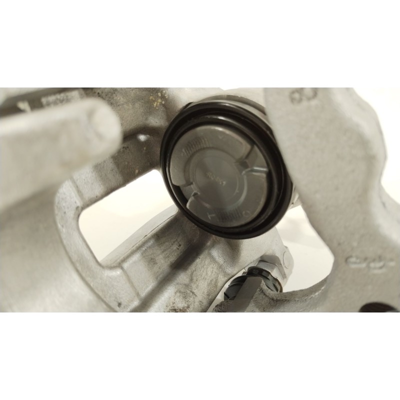 Recambio de pinza freno trasera izquierda para seat arona (kj7, kjp) 1.0 tsi referencia OEM IAM 2Q0615423C 2Q6ACVCR311 