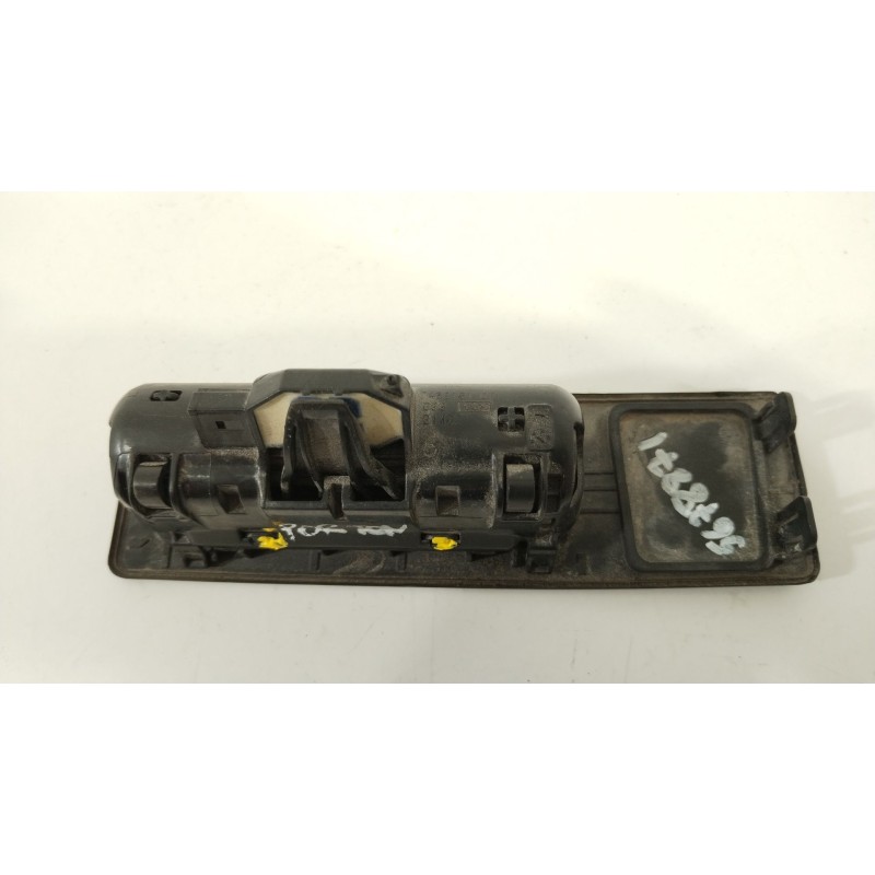 Recambio de maneta exterior porton para bmw serie 2 gran tourer (f46) 218d referencia OEM IAM 7463161  