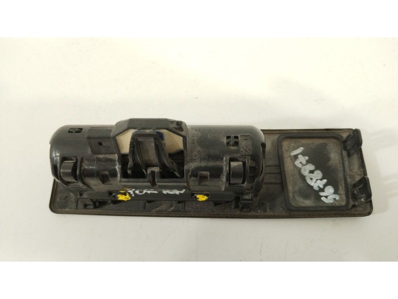 Recambio de maneta exterior porton para bmw serie 2 gran tourer (f46) 218d referencia OEM IAM 7463161  