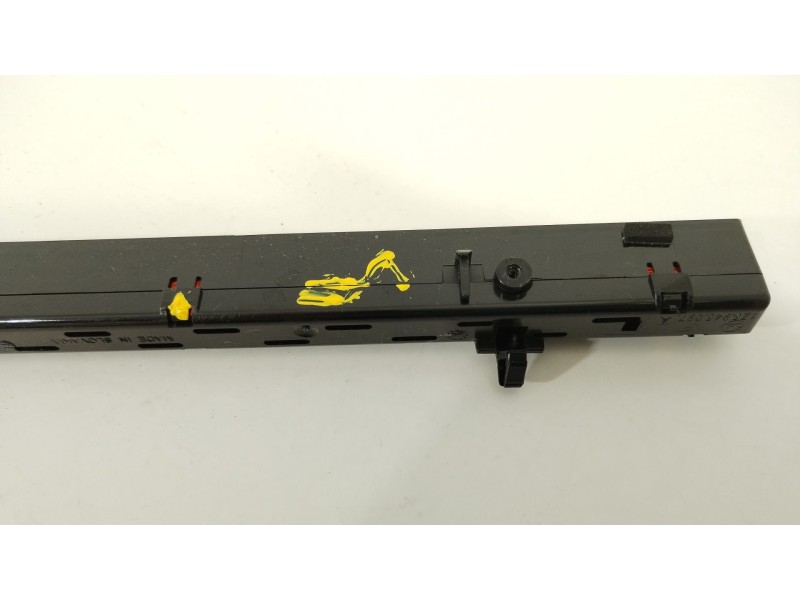 Recambio de piloto trasero central para skoda octavia iii (5e3, nl3, nr3) 1.5 tsi referencia OEM IAM 1Z5945097A  