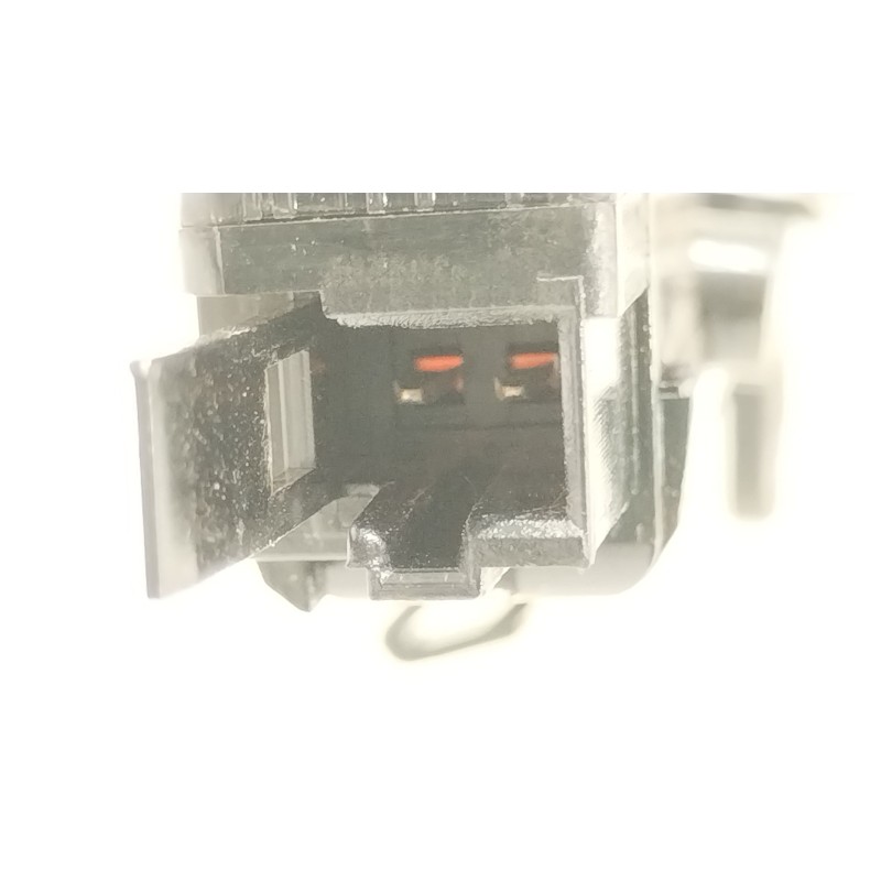 Recambio de piloto trasero central para skoda octavia iii (5e3, nl3, nr3) 1.5 tsi referencia OEM IAM 1Z5945097A  