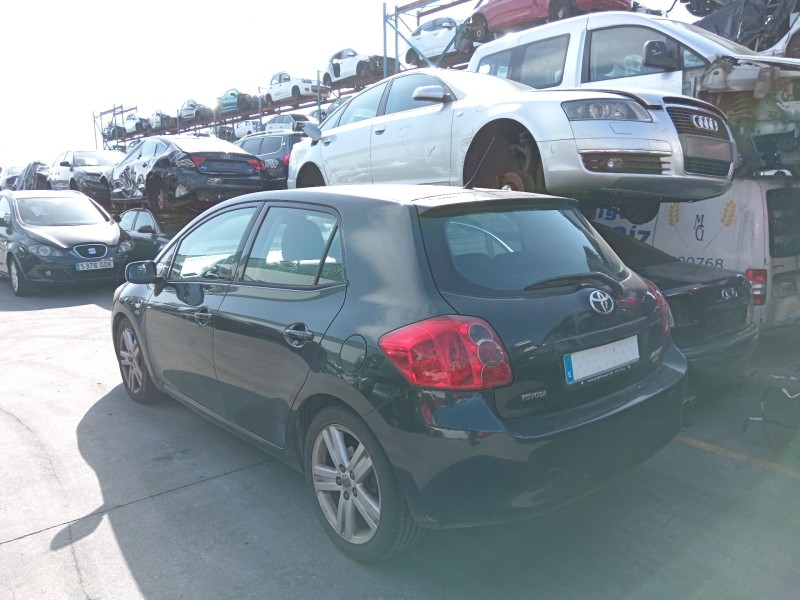 toyota auris (_e15_) del año 2007