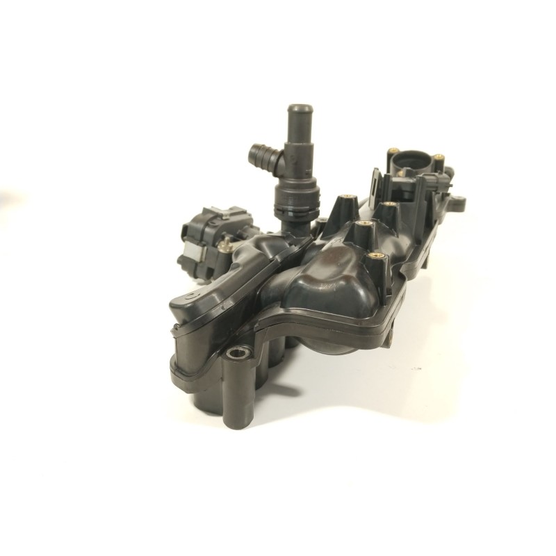 Recambio de colector admision para opel insignia a (g09) 2.0 cdti 4x4 (68) referencia OEM IAM 55571993  