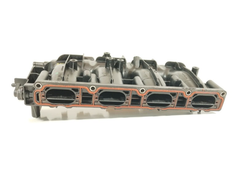 Recambio de colector admision para volkswagen golf v berlina (1k1) gti referencia OEM IAM 06F133185AG  06F133062AG