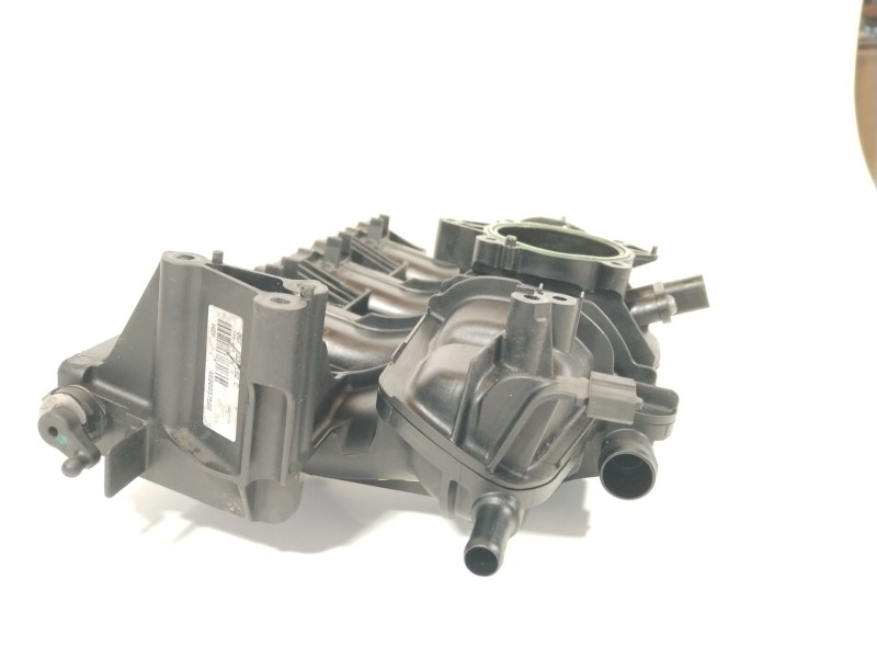 Recambio de colector admision para volkswagen golf v berlina (1k1) gti referencia OEM IAM 06F133185AG  06F133062AG