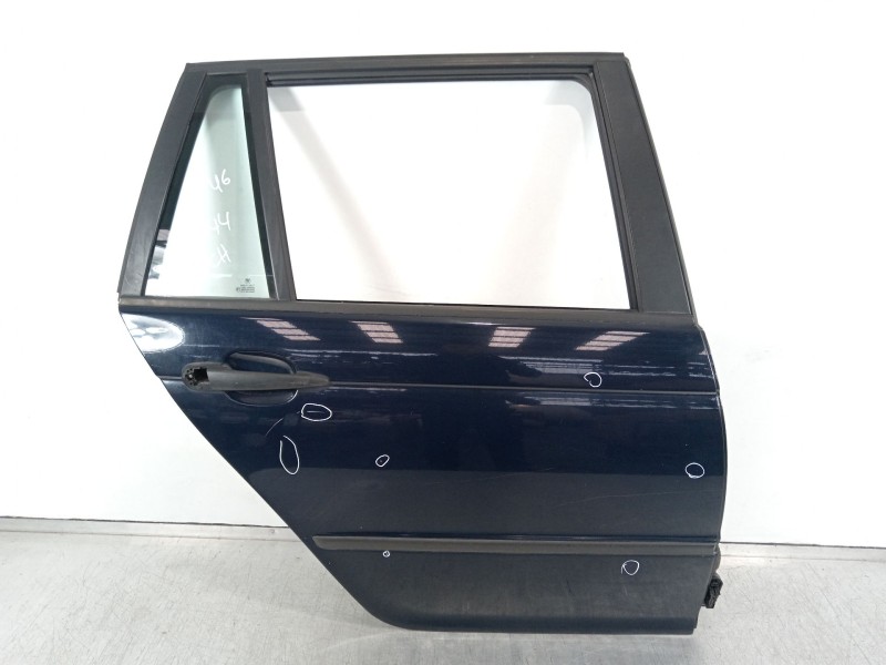 Recambio de puerta trasera derecha para bmw 3 touring (e46) 320 d referencia OEM IAM 41527034156  
