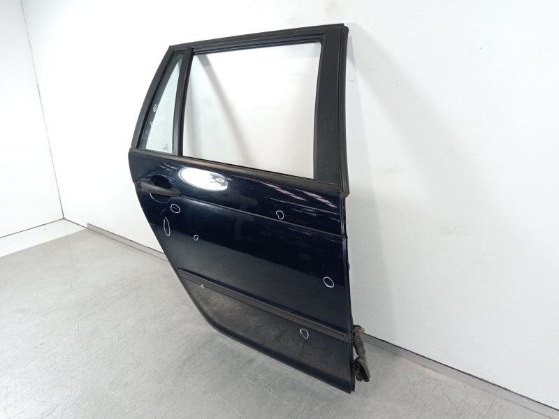 Recambio de puerta trasera derecha para bmw 3 touring (e46) 320 d referencia OEM IAM 41527034156  