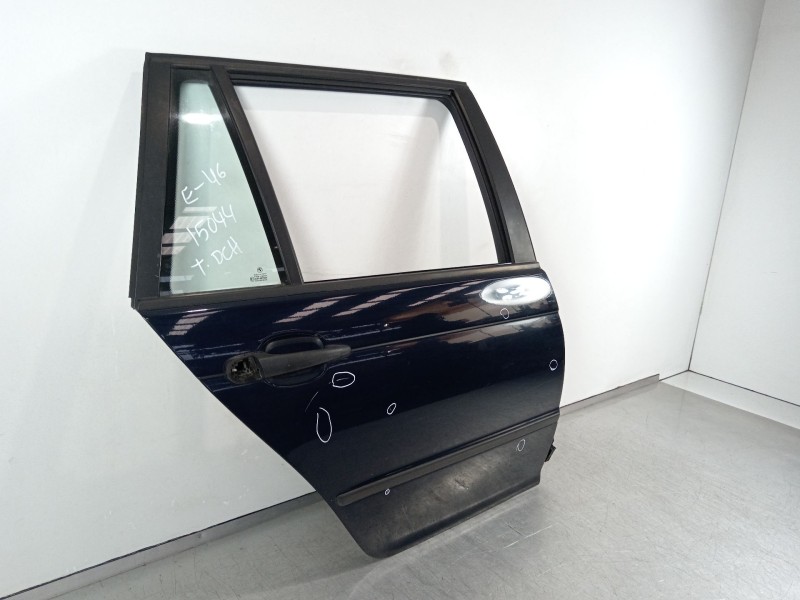 Recambio de puerta trasera derecha para bmw 3 touring (e46) 320 d referencia OEM IAM 41527034156  