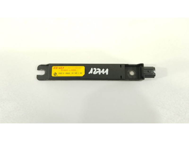 Recambio de antena para hyundai kona (os, ose, osi) 1.0 t-gdi hybrid 48v referencia OEM IAM 95460L2000  