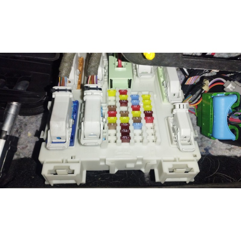 Recambio de caja reles / fusibles para ford focus iv (hn) 1.0 ecoboost referencia OEM IAM F1FT14A073BD  F1ET14014AKC