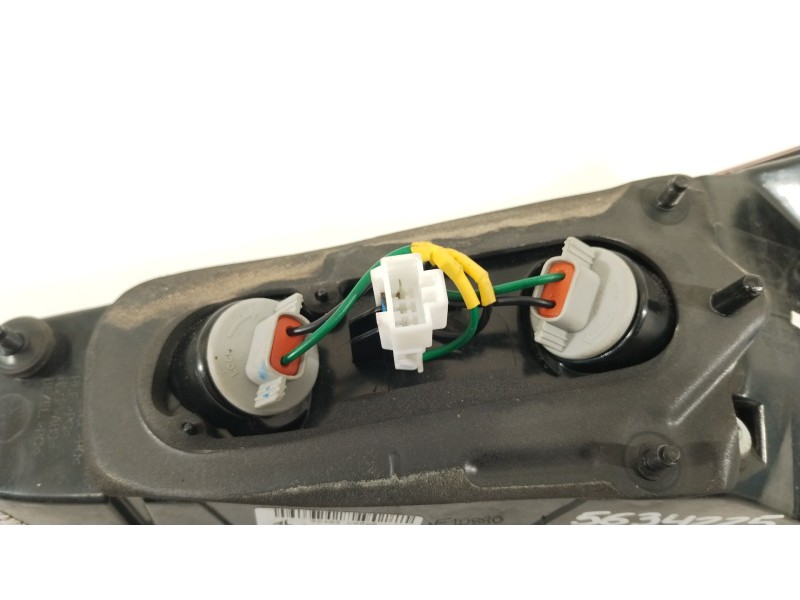 Recambio de piloto trasero izquierdo en porton para hyundai i20 go! brasil referencia OEM IAM 92403C8000  020685999000100147