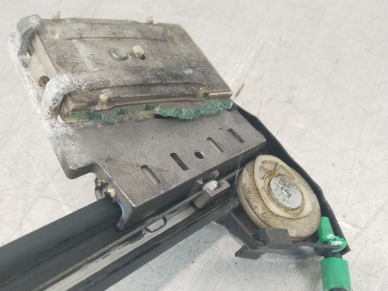 Recambio de elevalunas delantero derecho para peugeot 206 cc cc referencia OEM IAM 9222Y2  