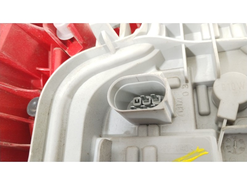 Recambio de piloto trasero derecho para audi a3 (8p1) 2.0 tdi 16v referencia OEM IAM 8P3945096  