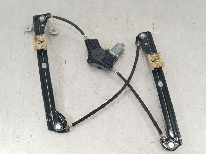 Recambio de elevalunas delantero izquierdo para volkswagen golf vii lim. advance bluemotion referencia OEM IAM 5G4837461H  5Q095