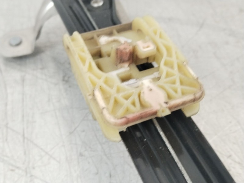 Recambio de elevalunas delantero izquierdo para volkswagen golf vii lim. advance bluemotion referencia OEM IAM 5G4837461H  5Q095