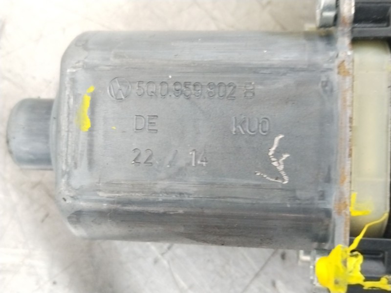 Recambio de elevalunas delantero izquierdo para volkswagen golf vii lim. advance bluemotion referencia OEM IAM 5G4837461H  5Q095