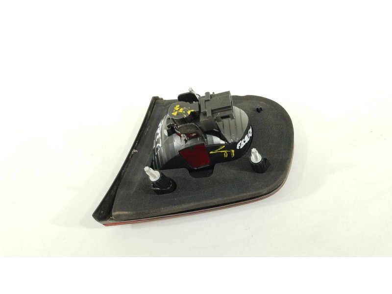 Recambio de piloto trasero izquierdo en porton para volkswagen eos (1f8) basis referencia OEM IAM 1Q0945093B  