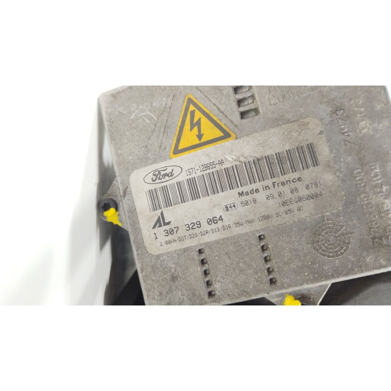 Recambio de faro izquierdo para ford mondeo iii (b5y) 2.0 tdci referencia OEM IAM 1S7113006UF 1S7112B655AA 0301174273