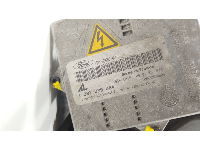 Recambio de faro izquierdo para ford mondeo iii (b5y) 2.0 tdci referencia OEM IAM 1S7113006UF 1S7112B655AA 0301174273