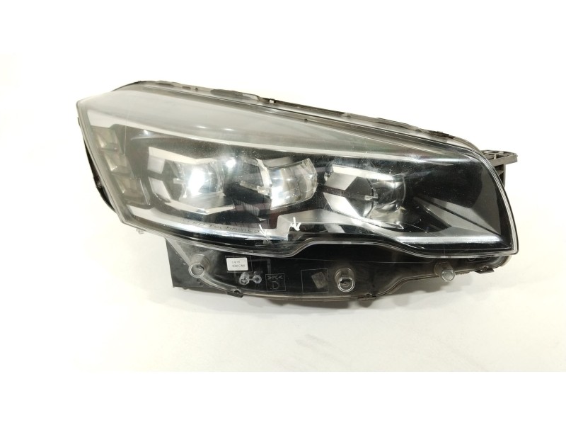 Recambio de faro derecho para peugeot 508 2.0 blue-hdi fap referencia OEM IAM 9807241680 L9005488 89908677