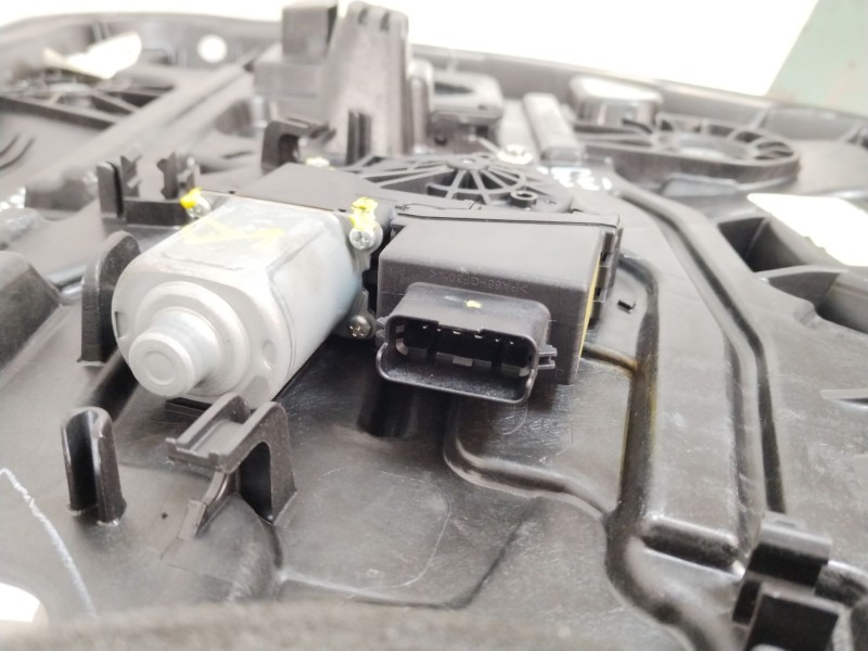 Recambio de elevalunas delantero derecho para kia ceed (cd) 1.0 t-gdi referencia OEM IAM 82480A2311  