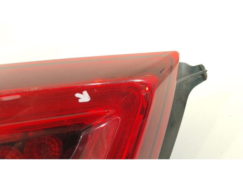 Recambio de piloto trasero izquierdo en porton para nissan qashqai (j11) referencia OEM IAM 26555HV05A  26555HV55A