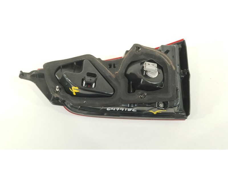 Recambio de piloto trasero izquierdo en porton para nissan qashqai (j11) referencia OEM IAM 26555HV05A  26555HV55A