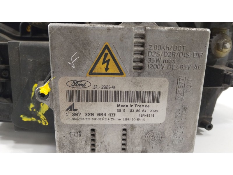 Recambio de faro derecho para ford mondeo iii (b5y) 2.0 tdci referencia OEM IAM 1S7113005CK 1S7112B655AA 0301174272